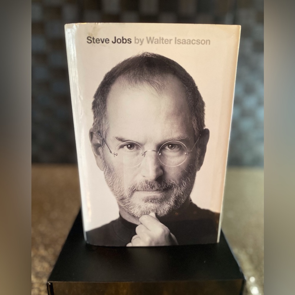 Steve Jobs by Walter Issacson